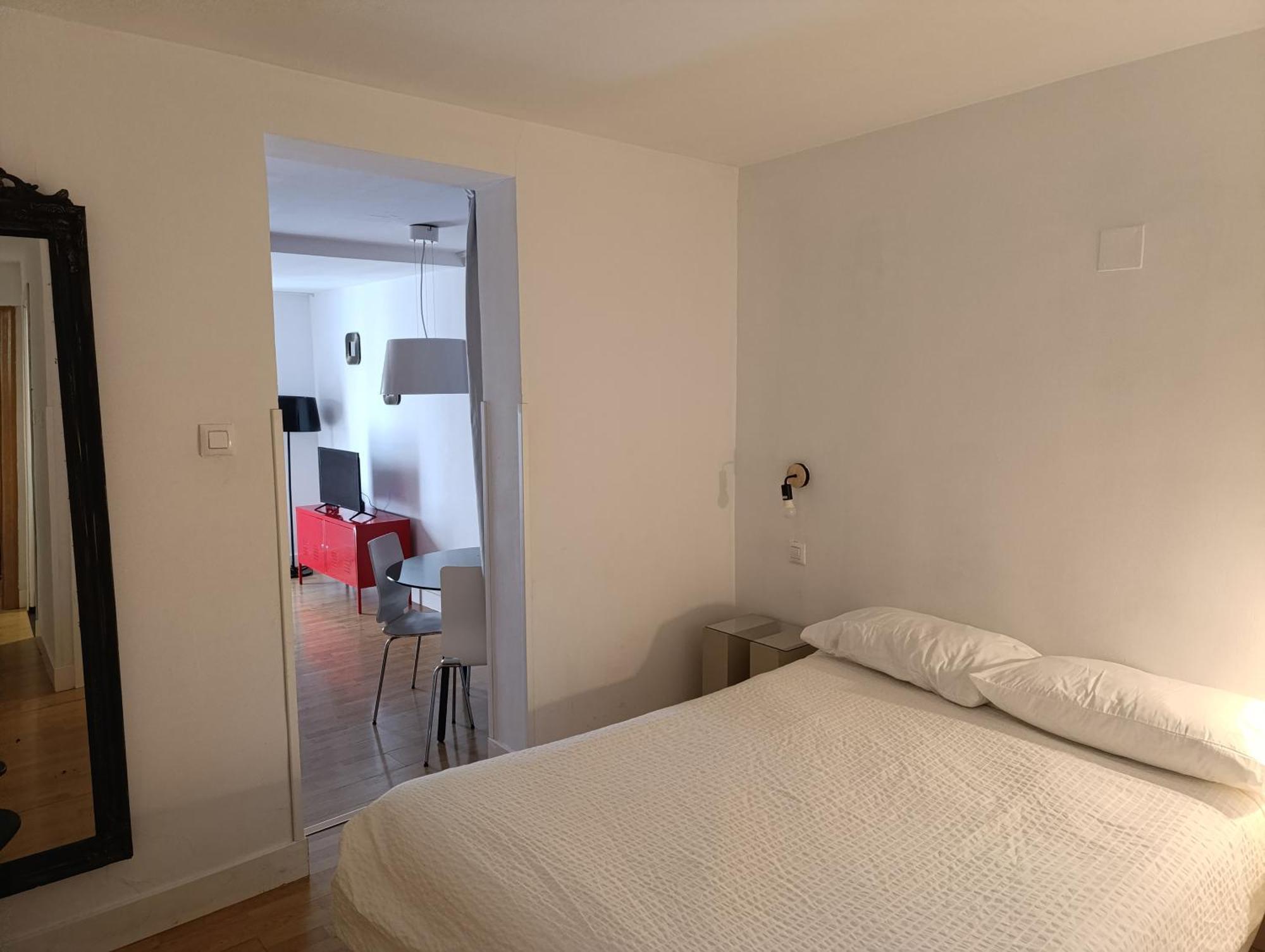 Apartamento En Huertas Madrid Eksteriør billede