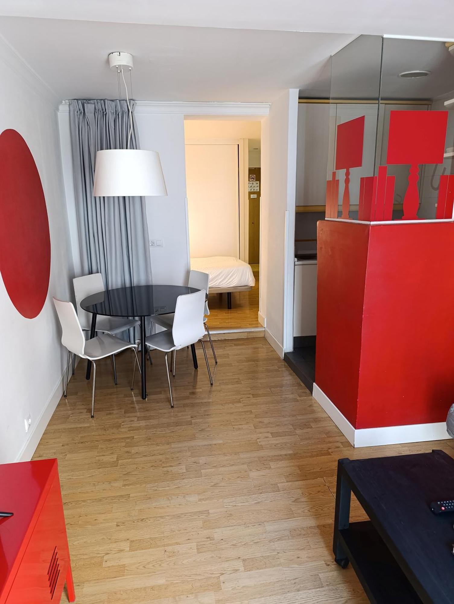 Apartamento En Huertas Madrid Eksteriør billede